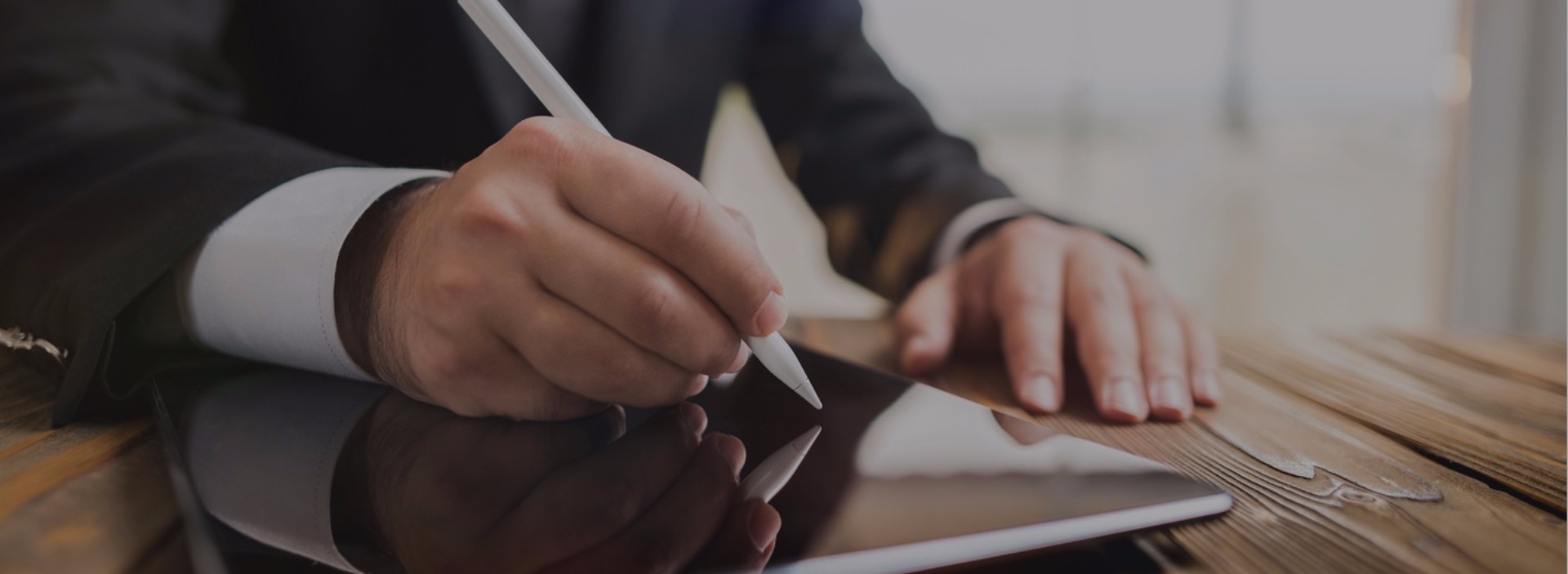 Contract signing in software development outsourcing